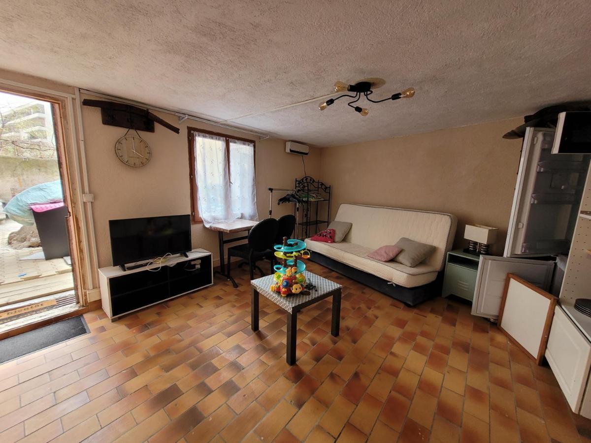Superbe Studio Proches Toutes Commodites Place Du Marche De St Roch Daire Nice Dış mekan fotoğraf